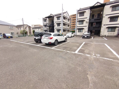 貸駐車場