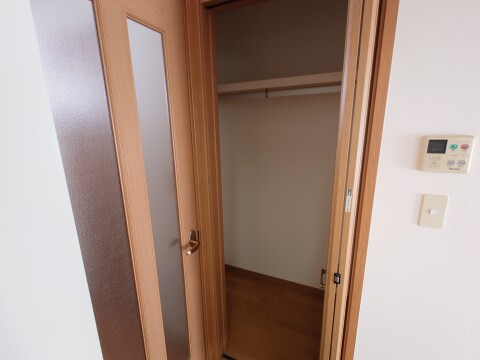 クローゼット